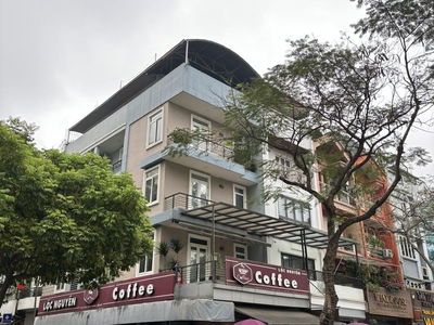 Housing in Hanoi, Vietnam Housing in Hanoi, Vietnam