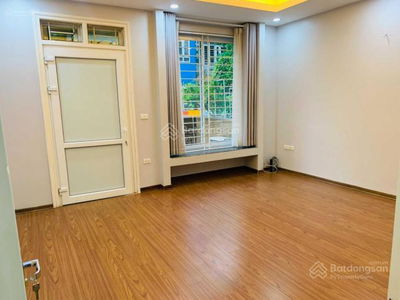 Gehäuse In Hanoi, Vietnam Gehäuse In Hanoi, Vietnam