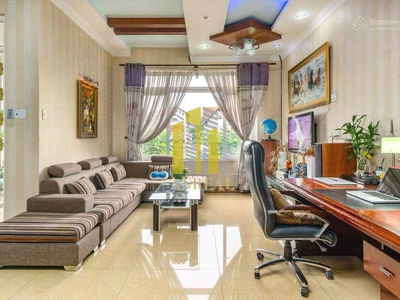 Gehäuse In Nha Be, Vietnam Gehäuse In Nha Be, Vietnam