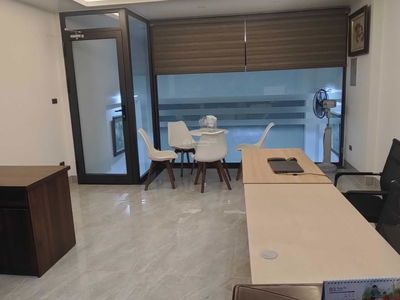 Gehäuse In Ha GJong, Vietnam Gehäuse In Ha GJong, Vietnam