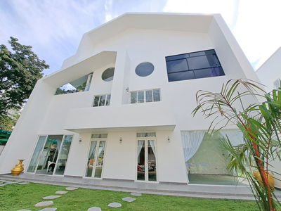 Gehäuse In Nha Be, Vietnam Gehäuse In Nha Be, Vietnam