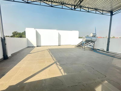 Gehäuse In Thu Dau Mot, Vietnam Gehäuse In Thu Dau Mot, Vietnam