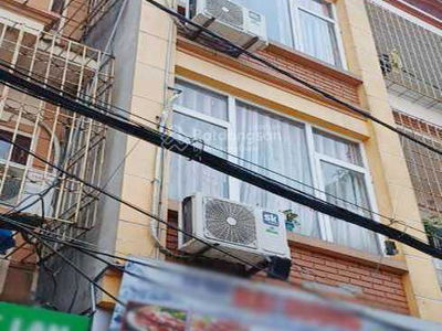 Gehäuse In Hanoi, Vietnam Gehäuse In Hanoi, Vietnam