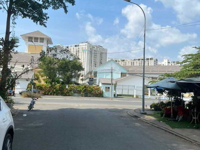 Housing in Nha Be, Vietnam Housing in Nha Be, Vietnam