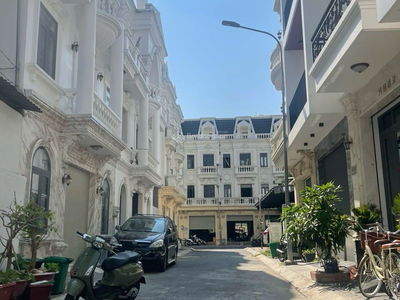 Housing in Ho Chi Minh City, Vietnam Housing in Ho Chi Minh City, Vietnam