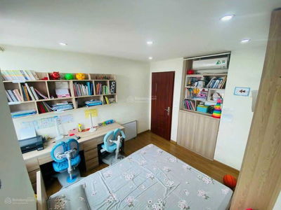 Golden West, Vietnam Golden West, Vietnam