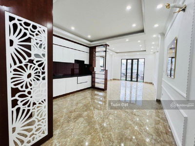 Gehäuse In Hanoi, Vietnam Gehäuse In Hanoi, Vietnam