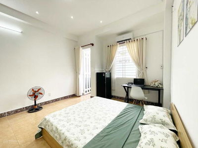 Hoang Van Thu Street, Vietnam Hoang Van Thu Street, Vietnam