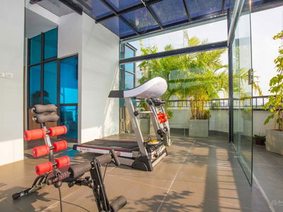 Linh Lang Street, Vietnam Linh Lang Street, Vietnam