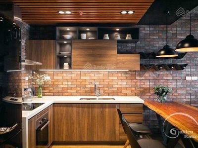 D'. Le Roi Soleil, Vietnam D'. Le Roi Soleil, Vietnam