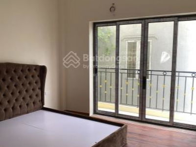 Kham Thien Street, Vietnam Kham Thien Street, Vietnam