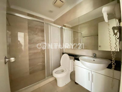 Housing in Jakarta, Indonesia  Housing in Jakarta, Indonesia