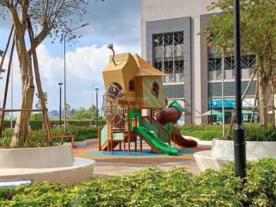 Q7 Saigon Riverside, Vietnam Q7 Saigon Riverside, Vietnam